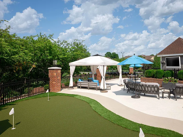 Putting green and lounge space