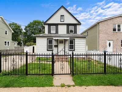 82 Laurel Avenue, Hempstead, NY, 11550