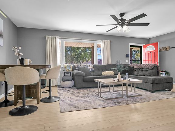 5th image of 3114 F Ave