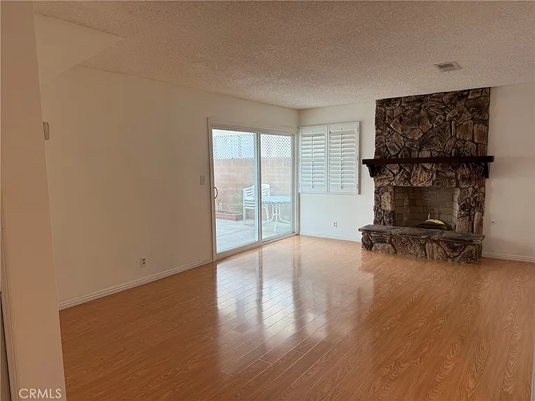 317 E Duarte Rd #4 — Photo 10