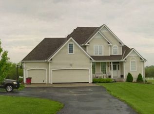 212 Lakota Ln, Lone Jack, MO 64086