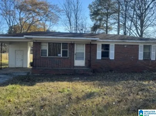 1017 Gray Rd, Gadsden, AL 35903