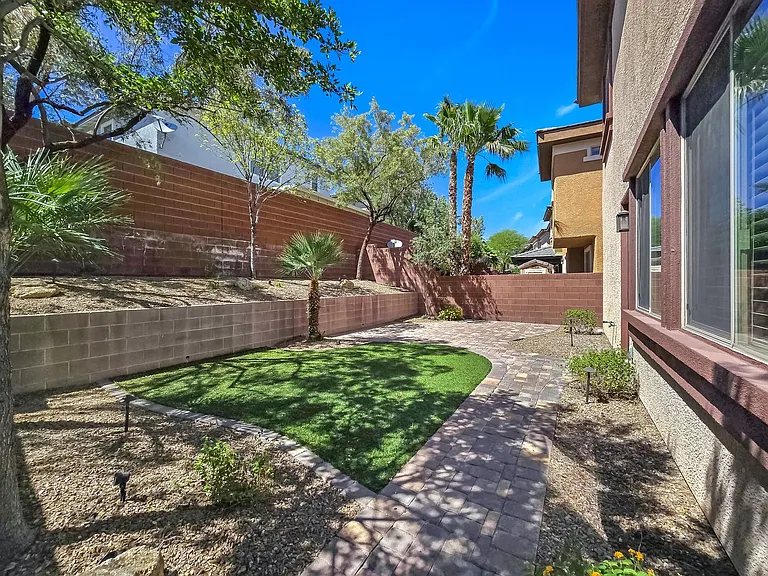 5389 Hollymead Dr — Photo 42