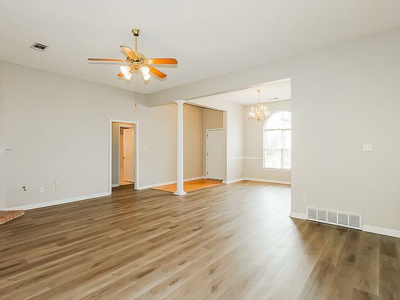 5th image of 10352 Walden Pine Ct