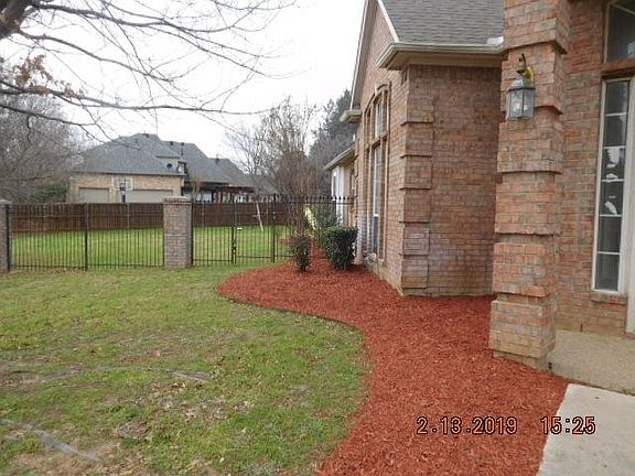 3rd image of 7000 Lismore Ct