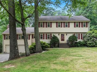 11 Hammersmith, Avon, CT 06001