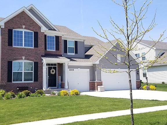 3rd image of 1005 Trillium Ln