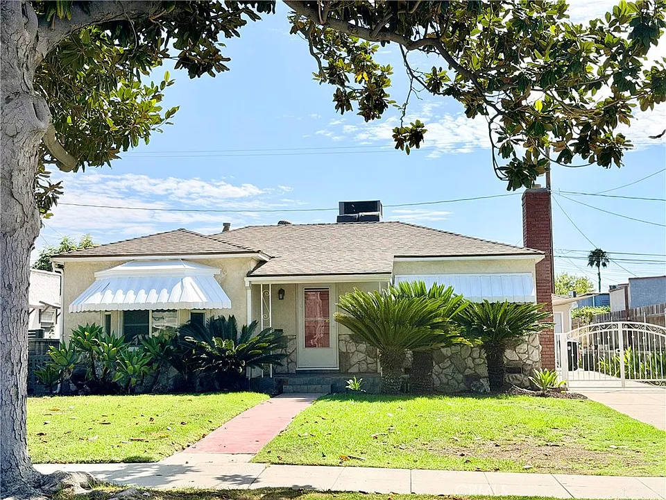 828 N Pass Ave