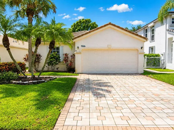 7666 Rockport Circle, Lake Worth, FL 33467