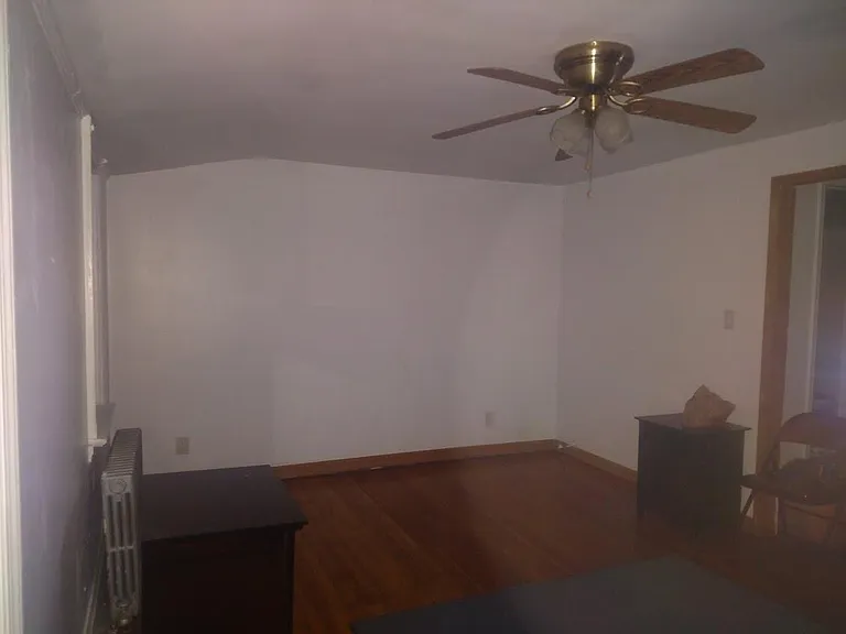 169 Litchfield Ave — Photo 10