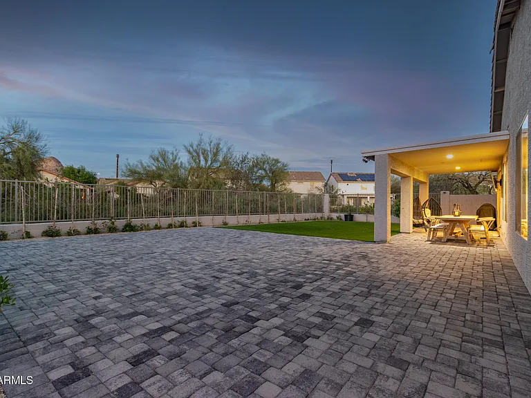 6404 W Black Hill Rd — Photo 26
