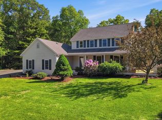 27 Greentree Ln, Newbury, MA 01922