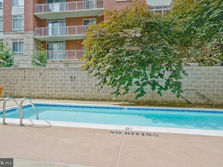 880 N Pollard St #824 — Photo 39
