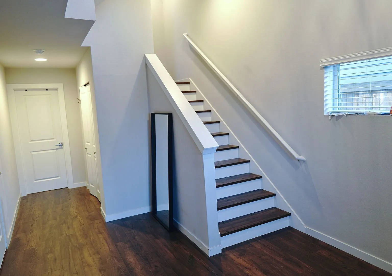 Spacious 4 Bedroom home in North Lynnwood/South Everett — Photo 2