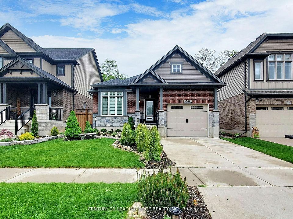 1st image of 88 Fraserwood Ct