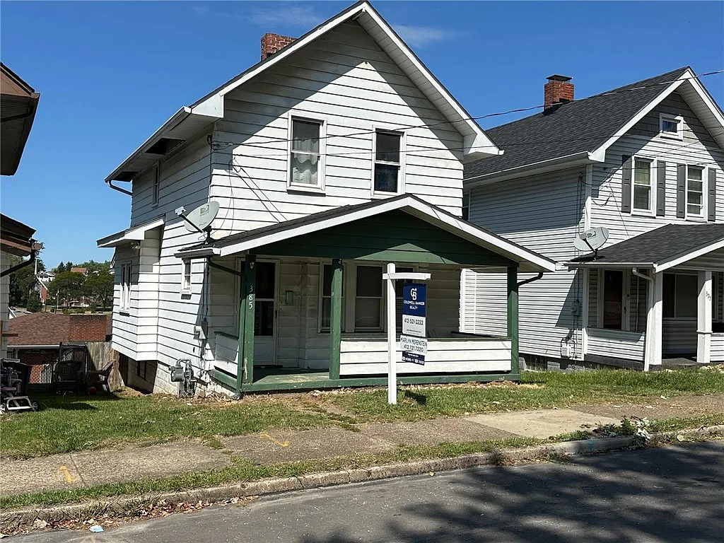 385 3rd St photo 1
