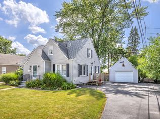 105 S May St, Joliet, IL 60436