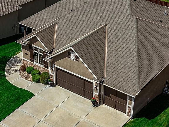 5th image of 3112 NE 91st Pl