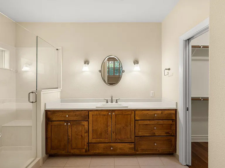 5201 Big Spring St — Photo 16