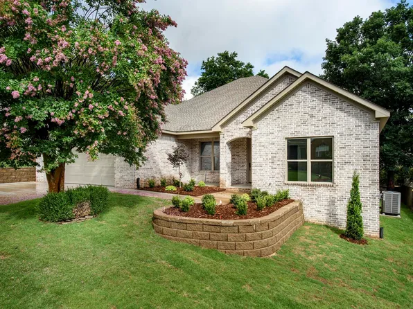 206 Trelon Cir, Little Rock, AR 72223