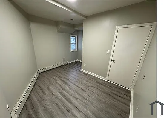 809 Summer Ave #1 — Photo 3