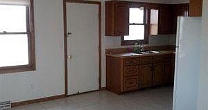 5th image of 24699 River Hills Ct NW
