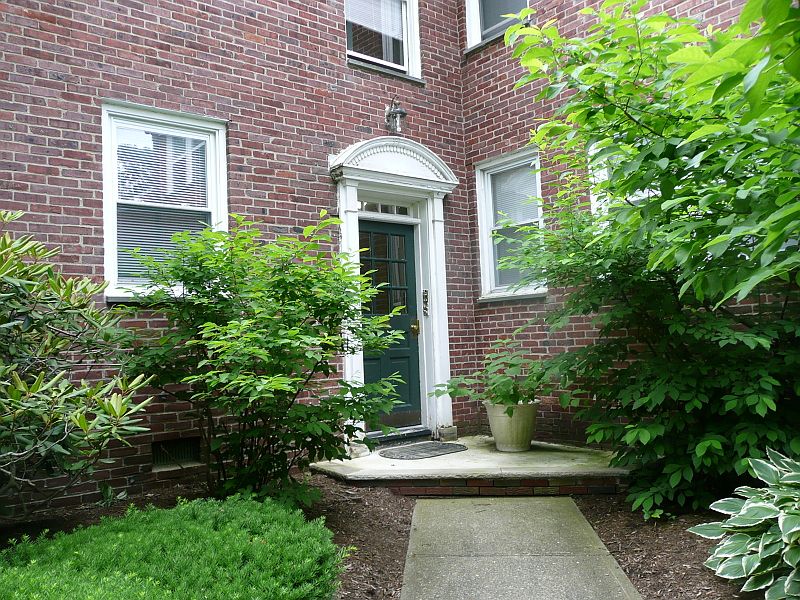 1st image of 23 Park Ct. #82