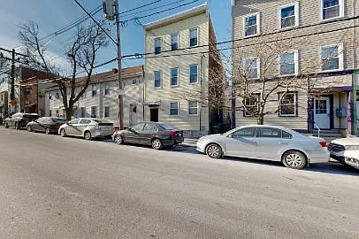16.5 Bremen St #3 — Photo 15