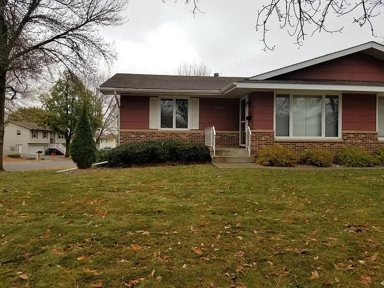1620 Portland Ave — Photo 1