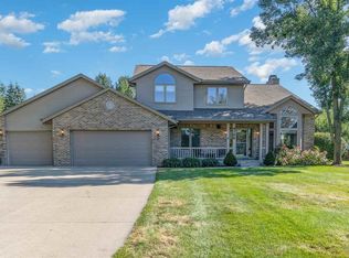 4706 Autumn Ridge Cir N, Midland, MI 48642