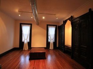 921 N 20th St, Philadelphia, PA 19130