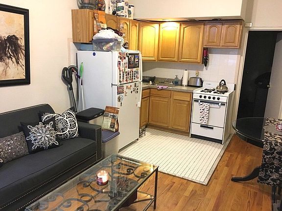 3rd image of 512 E 88th St APT 1D