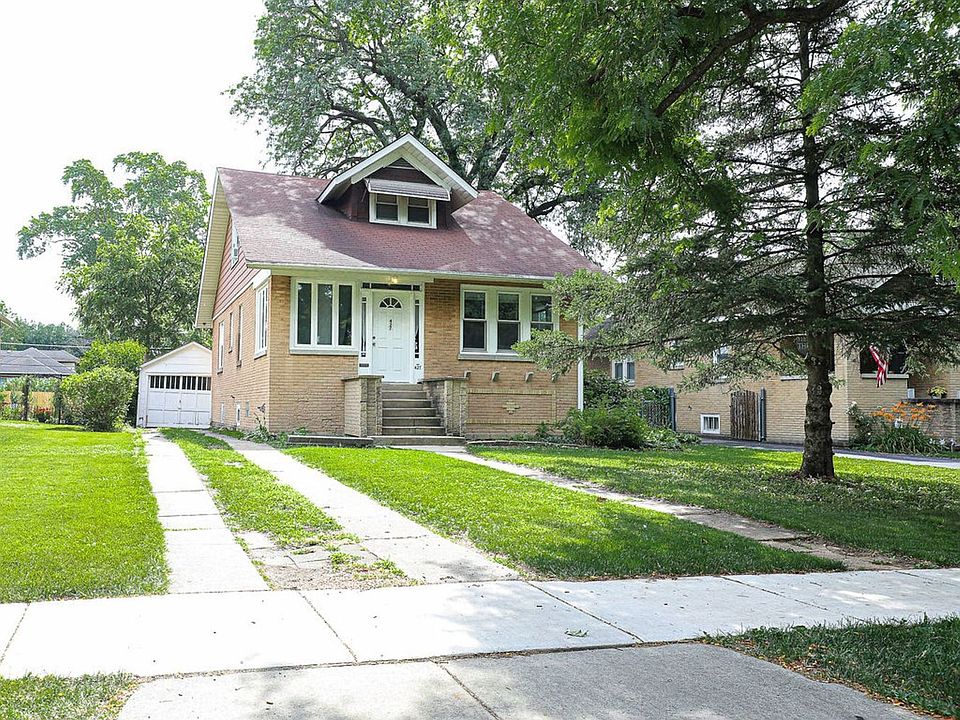 1st image of 427 S Cornell Ave