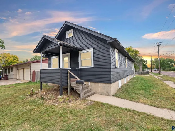 501 S Garfield Ave, Sioux Falls, SD 57104
