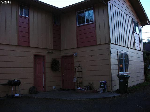 Building Photo 3