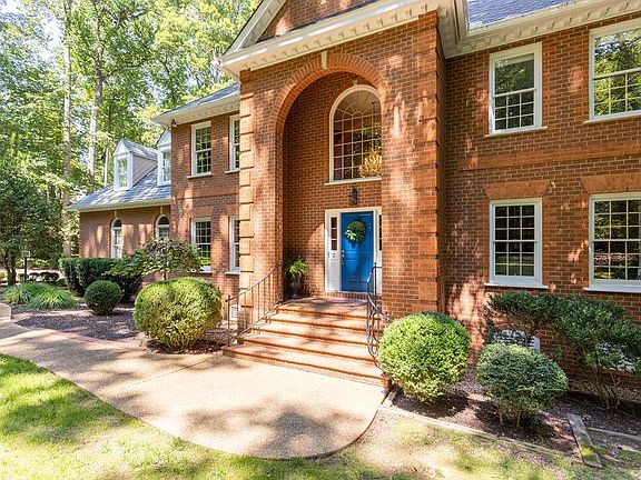 4th image of 11019 Whistling Swan Pl