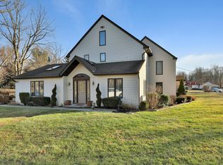 2 Marvin Rd, Middletown, NJ 07748