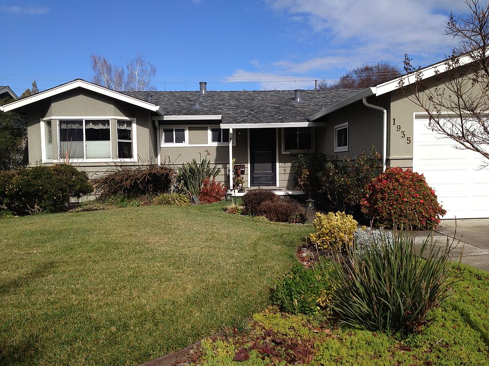 2nd image of 1935 Hershner Dr
