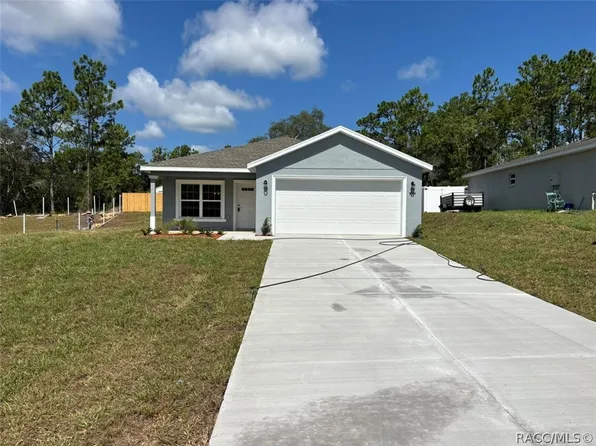 9884 N Lathyrus Ter, Citrus Springs, FL 34433