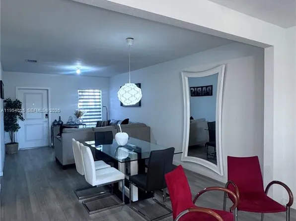 326 NE 5th Pl, Florida City, FL 33034