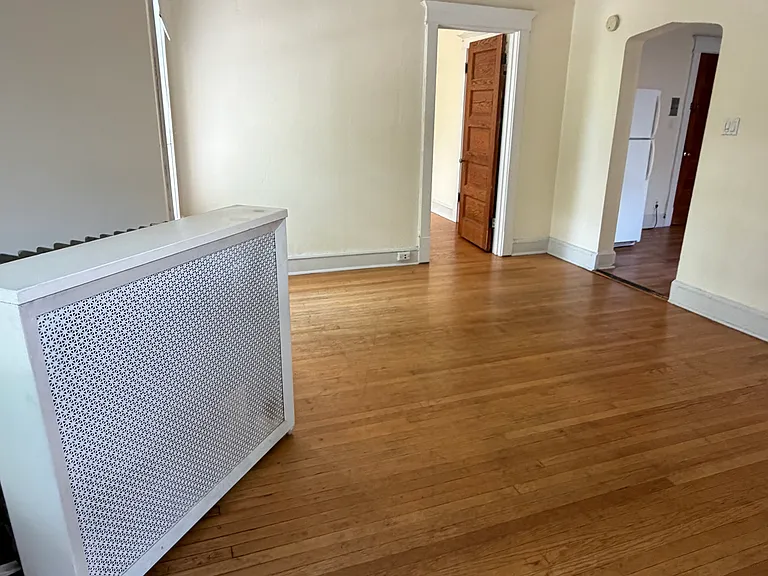 3118 W Palmer Blvd #2F — Photo 3