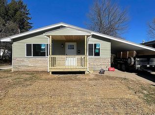 401 41st St, Vienna, WV 26105