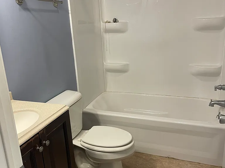 310 S Forest Ave #2 — Photo 3