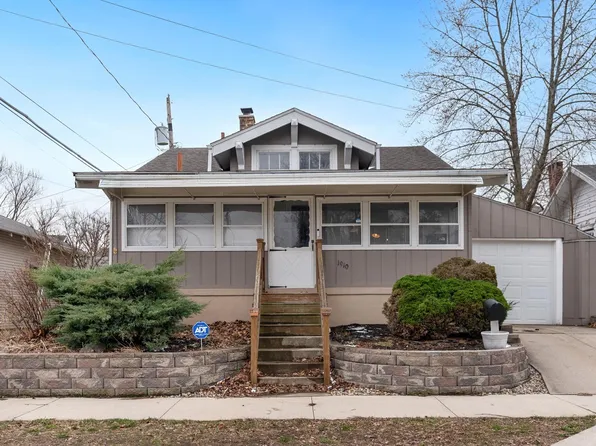 1910 Cody Ave, Fort Wayne, IN 46805