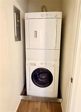 2316 Harvard Ave #105 — Photo 12