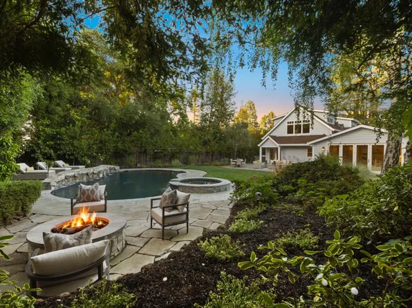 1666 Kensington Ave, Los Altos, CA 94024