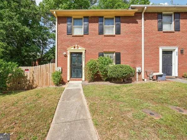 991 Park Gate Pl, Stone Mountain, GA 30083