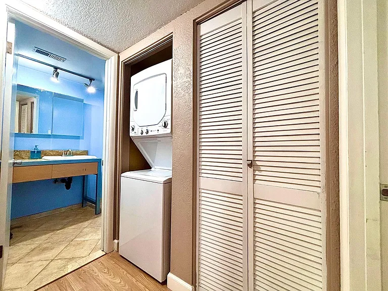3002 N 70th St #225 — Photo 8