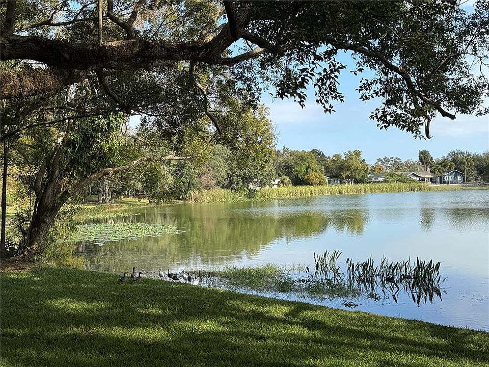 2nd image of 2943 EAGLE LAKE DRIVE