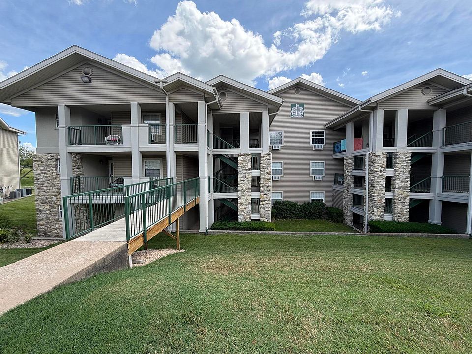 1st image of 150 W Rockford Drive #E2